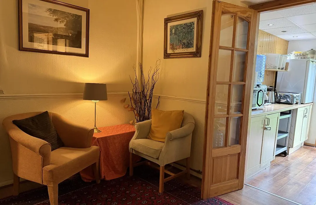 Charde Guest House-1