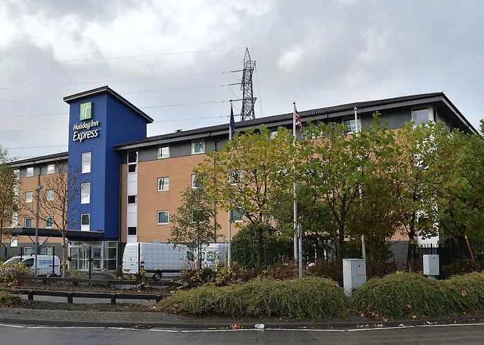 Holiday Inn Express Birmingham Star City By Ihg